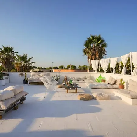 Alba Puglia - Private Infinity Pool & Rooftop Marina di Lizzano